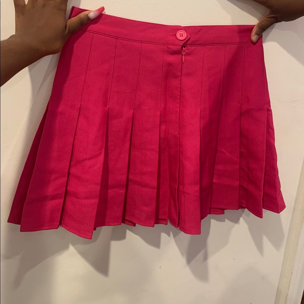 Pink trendy tennis/pleaded skirt